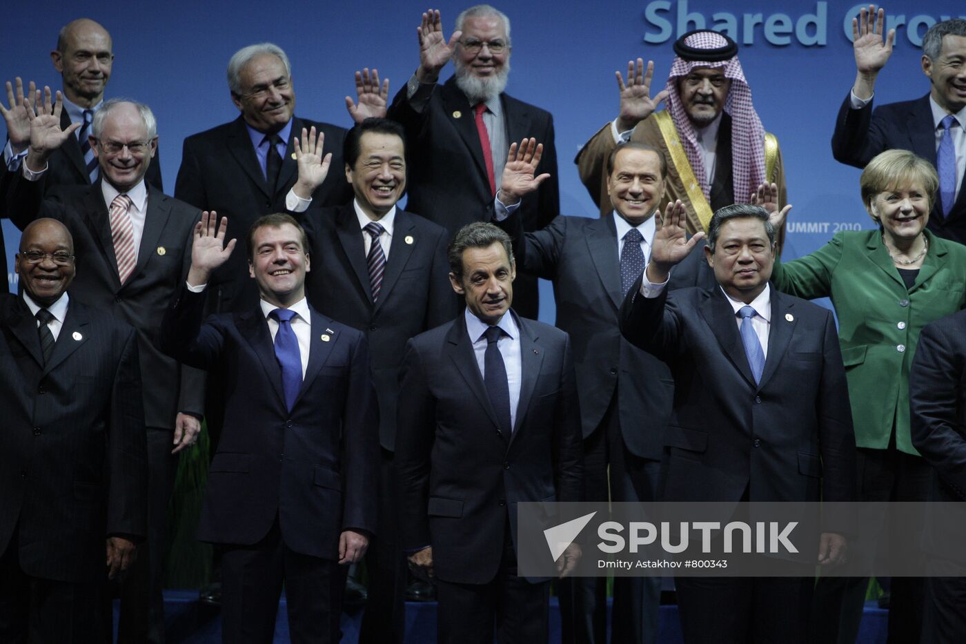 Dmitry Medvedev attends G20 summit in Seoul
