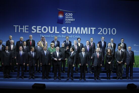 Dmitry Medvedev attends G20 summit in Seoul