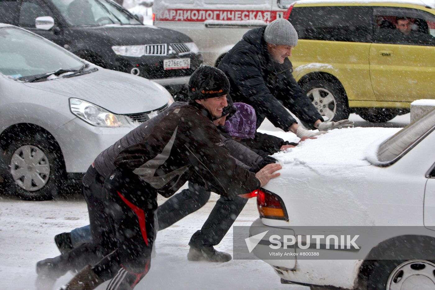 Heavy snowfall in Vladivostok