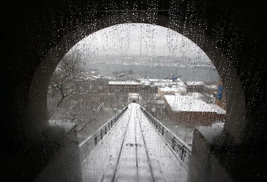 Heavy snowfall in Vladivostok