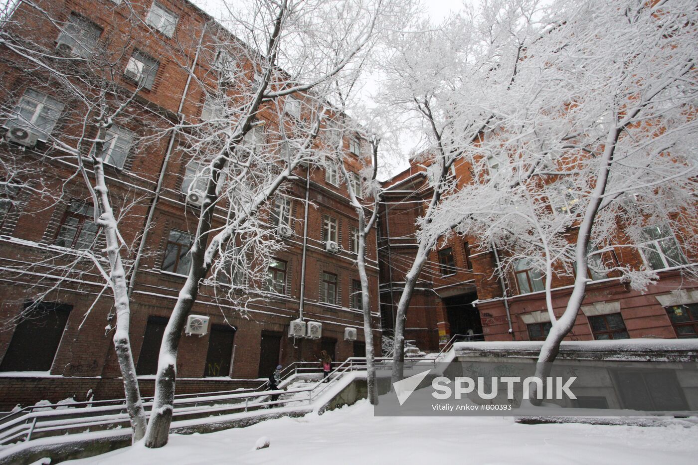 Heavy snowfall in Vladivostok