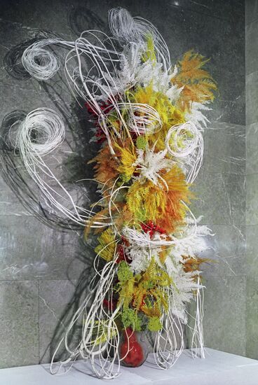 Grace ikebana arrangement