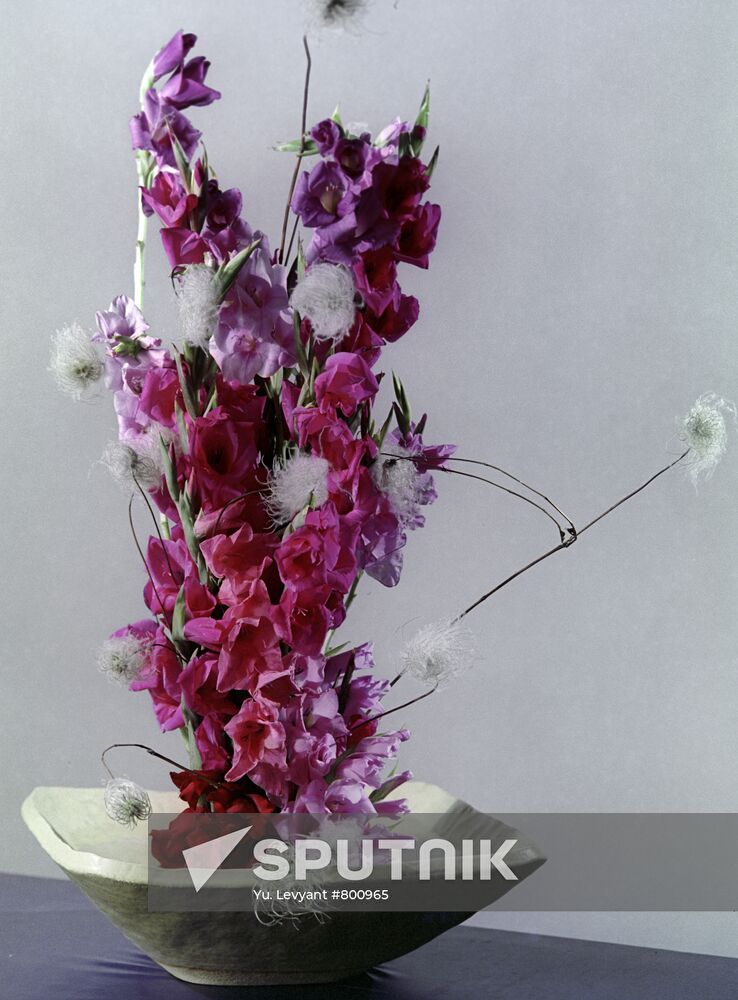 Sunset ikebana arrangement