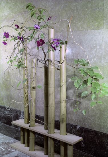 If I Could Write Verse about Flowers ikebana arrangement