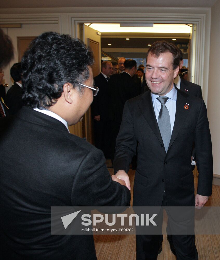 Dmitry Medvedev arrives for APEC summit in Japan