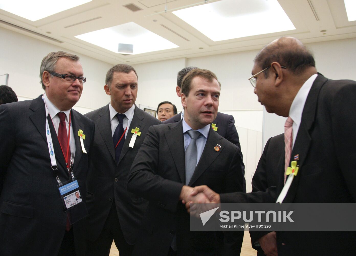 Dmitry Medvedev arrives for APEC summit in Japan