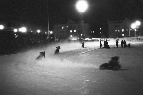 Ice speedway