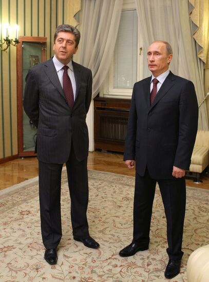 Vladimir Putin meets with Georgi Parvanov