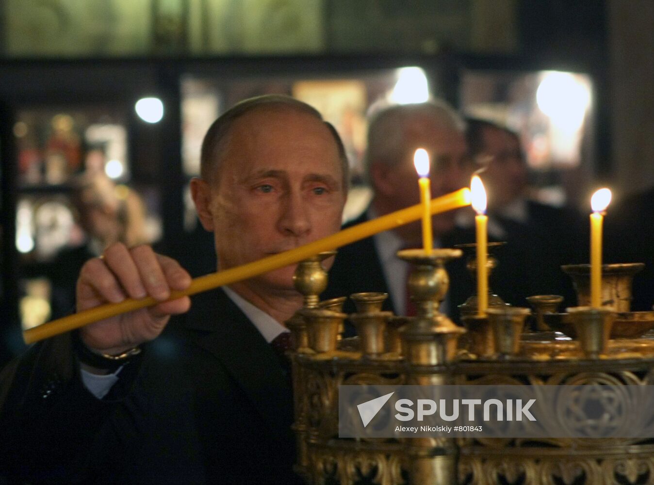 Vladimir Putin visits Alexander Nevsky Cathedral in Sofia