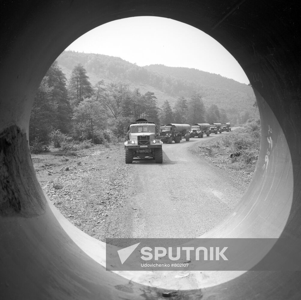 Urengoy-Uzhgorod gas pipe line