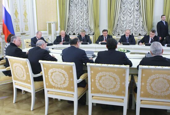 Vladimir Putin meets with Saad Rafiq Hariri