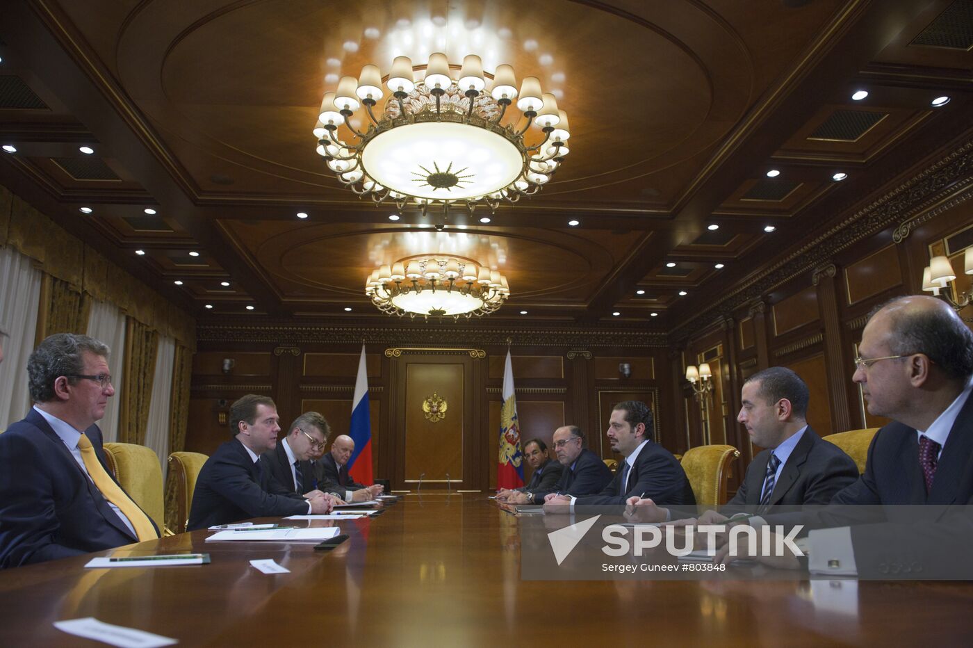 Dmitry Medvedev meets with Saad Hariri