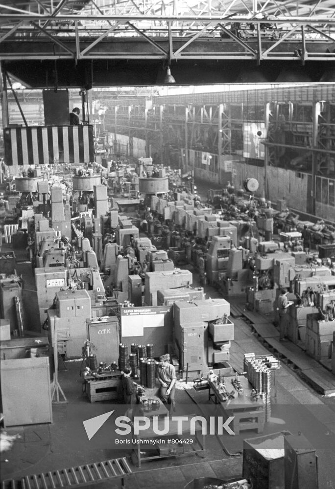A tool workshop of the Kirov Dynamo Plant