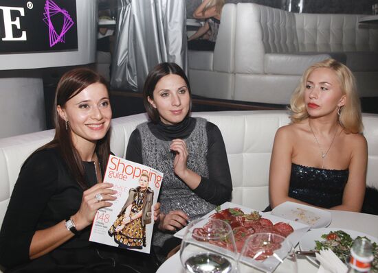 Yana Laputina, Anastasiya Myskina and Anastasiya Grebenkina