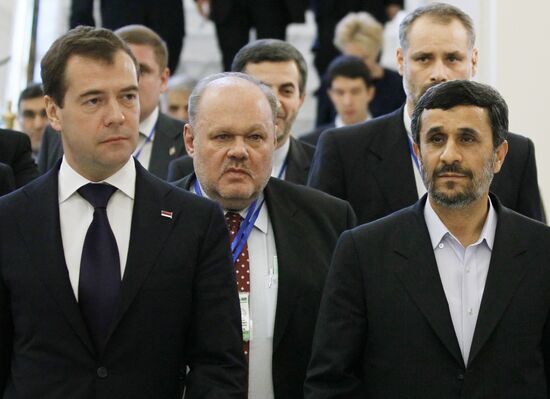 Dmitry Medvedev at Caspian states' summit in Baku