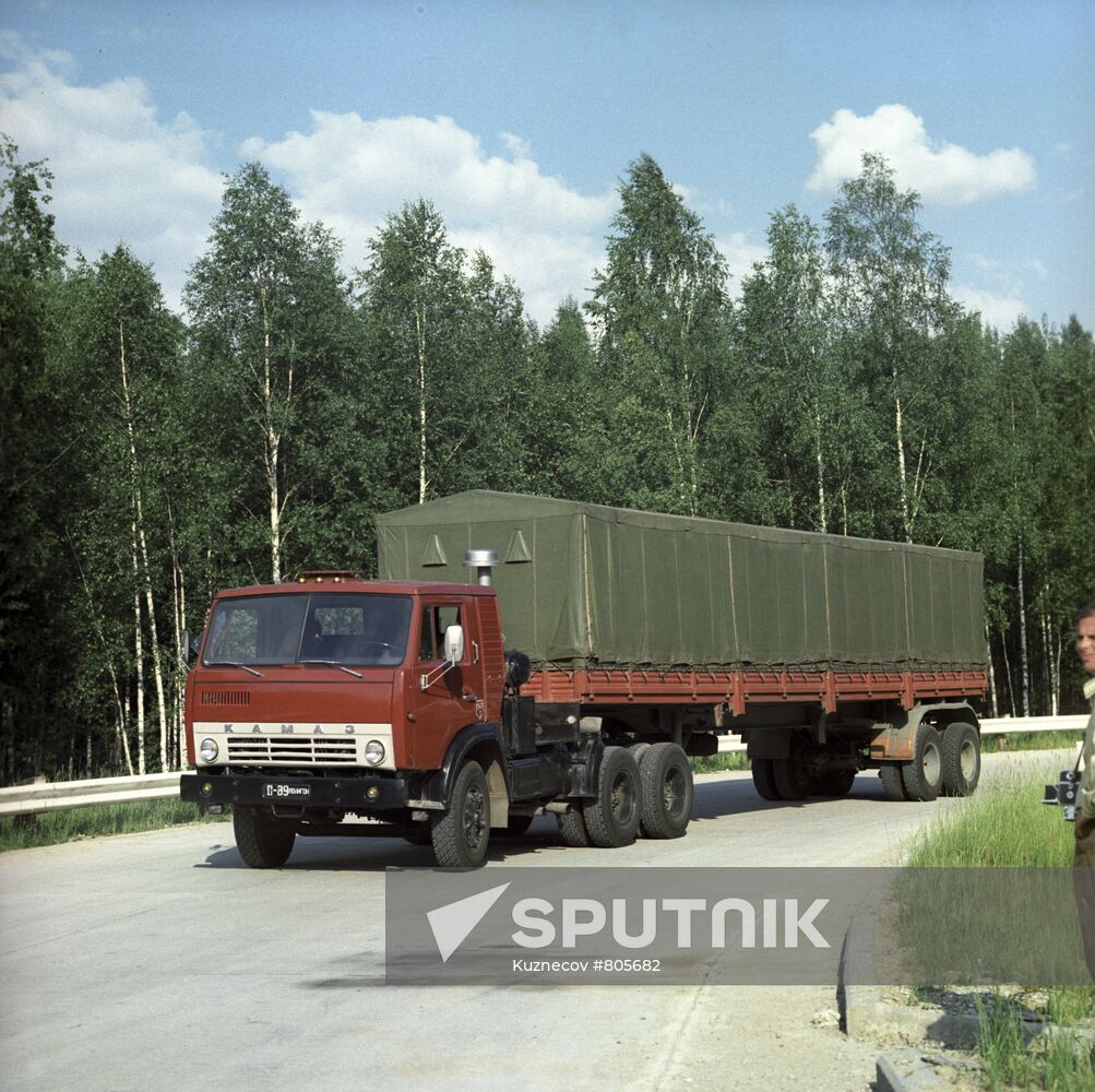 KamAZ-55102 truck train
