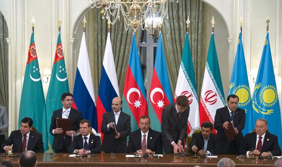 Dmitry Medvedev at Caspian states' summit in Baku