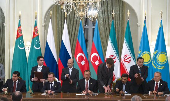 Dmitry Medvedev at Caspian states' summit in Baku