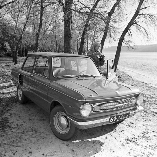 A Zaporozhets ZAZ-966 Soviet passenger car