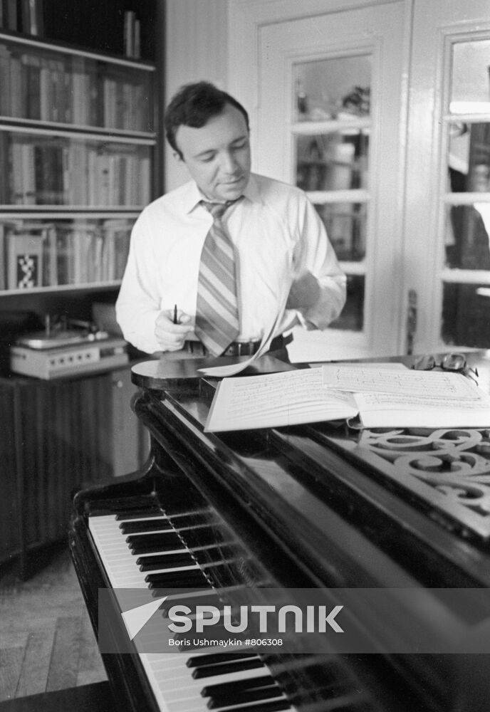 Soviet pianist Alexei Nasedkin