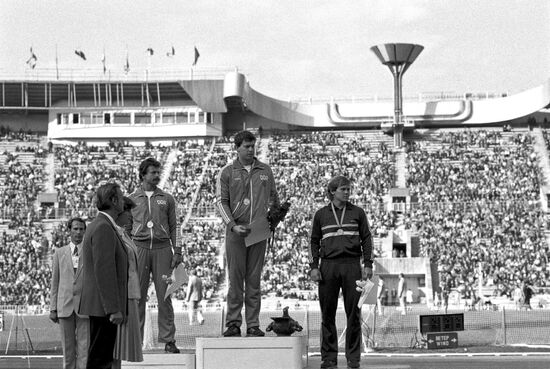 Prize winners of "Friendship '84" games