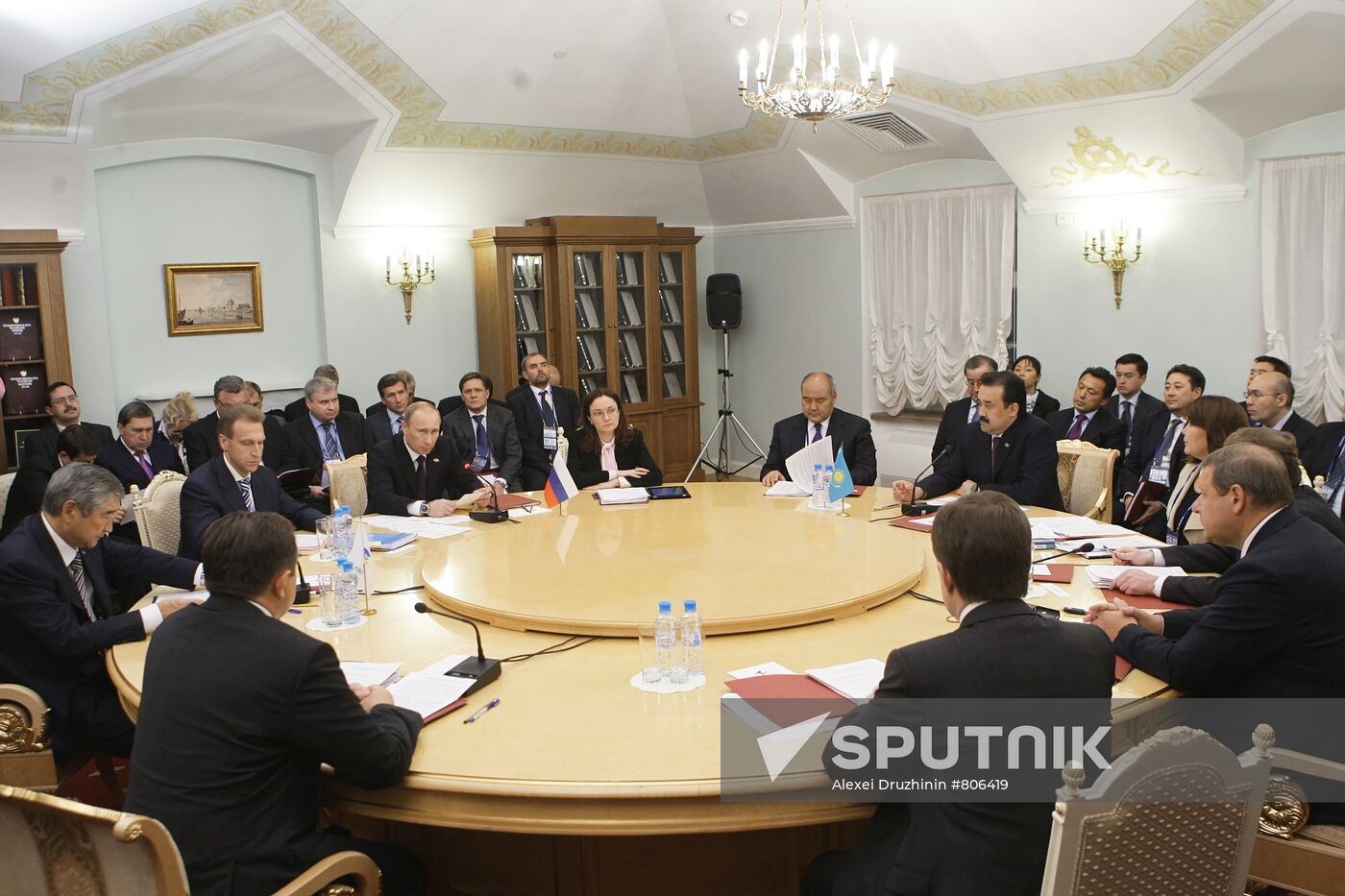 Vladimir Putin visits North Western Federal District