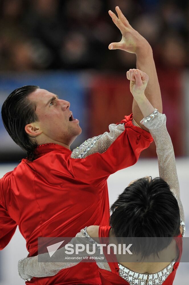 Yuko Kawaguti, Alexander Smirnov