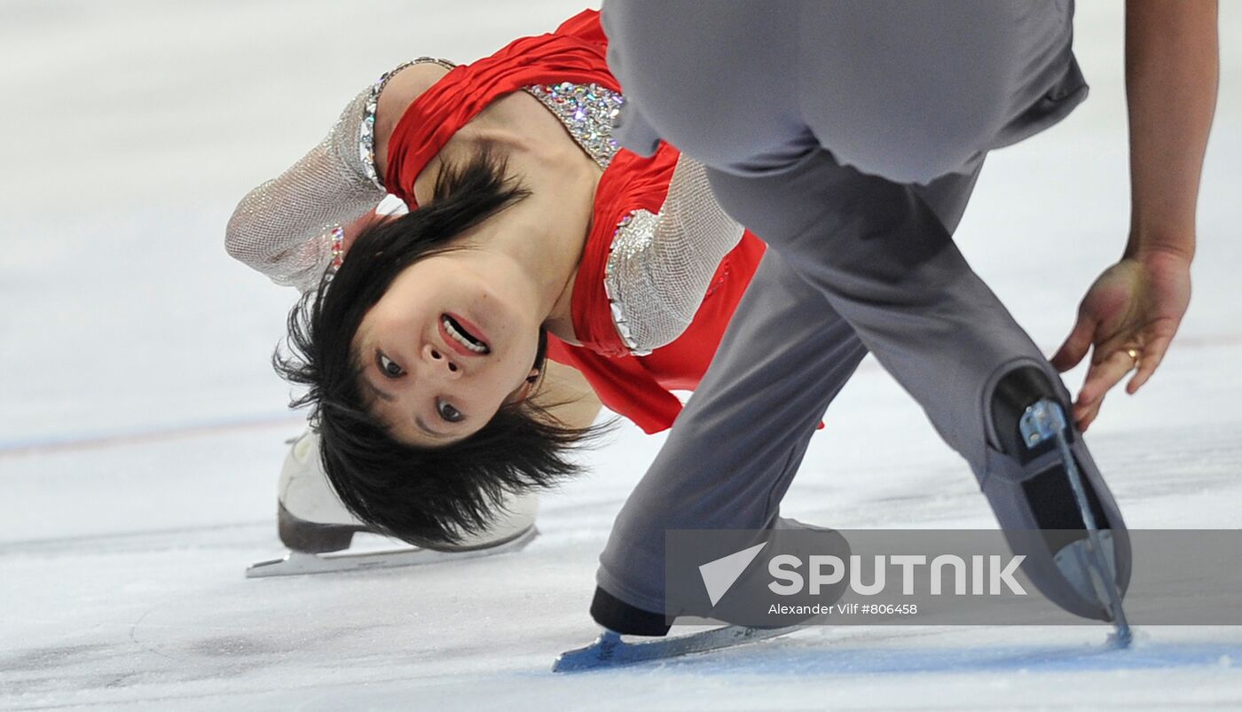 Yuko Kawaguti, Alexander Smirnov