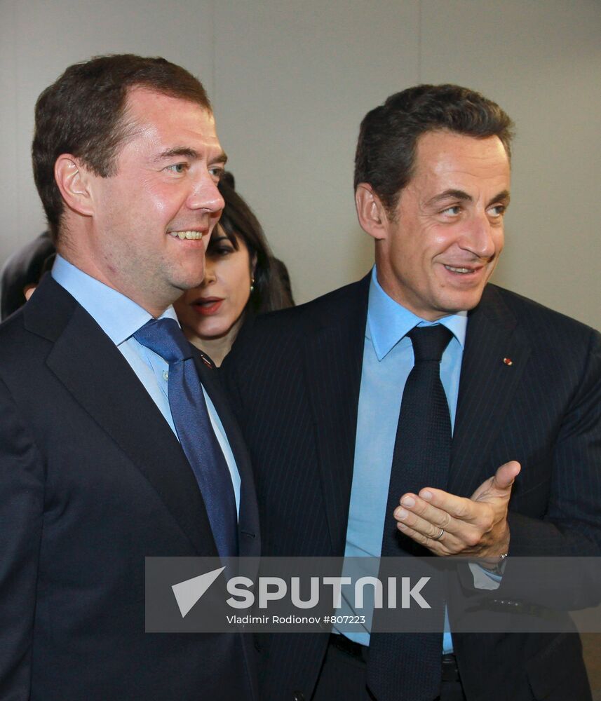 President Medvedev arrives in Lisbon for Russia-NATO summit