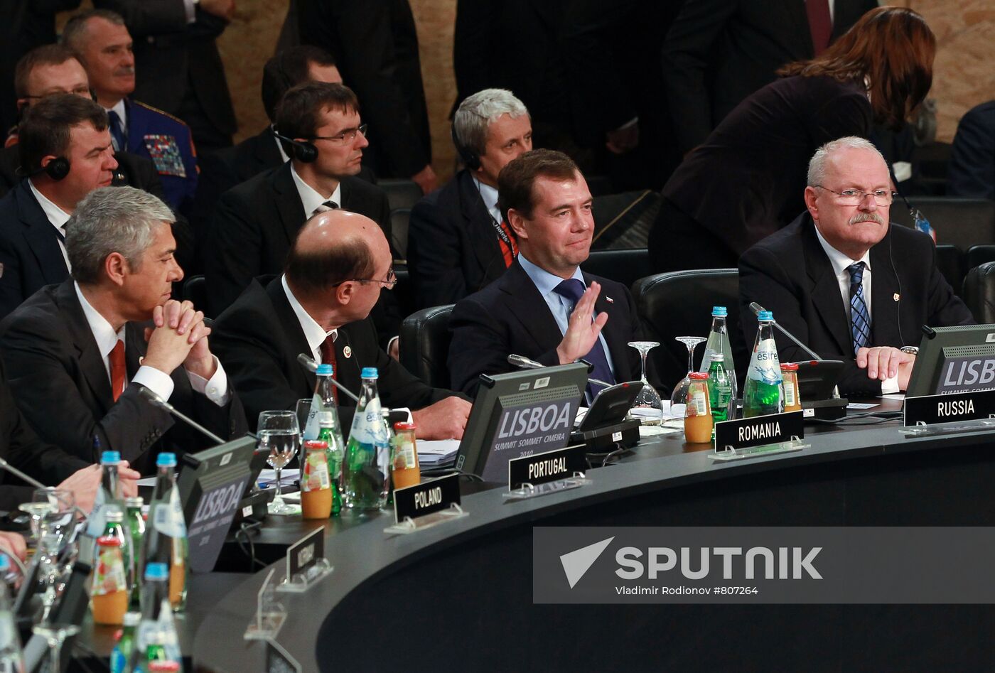 President Medvedev at Russia-NATO summit in Lisbon