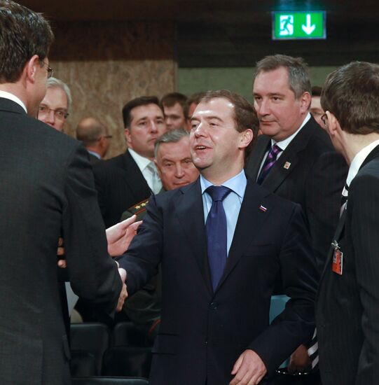 President Medvedev at Russia-NATO summit in Lisbon