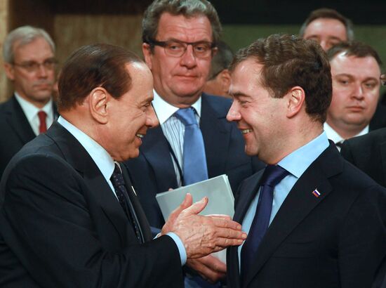 President Medvedev at Russia-NATO summit in Lisbon