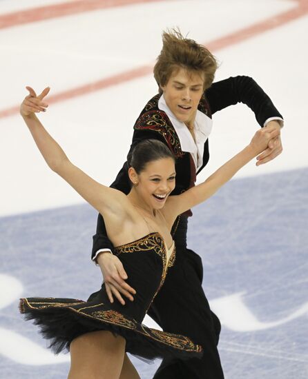 Yelena Ilinykh and Nikita Katsalapov
