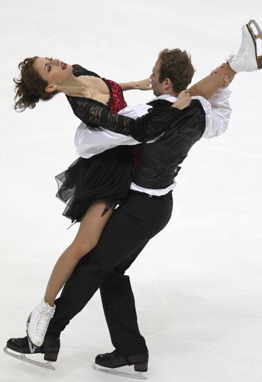 Nóra Hoffmann and Maxim Zavozin