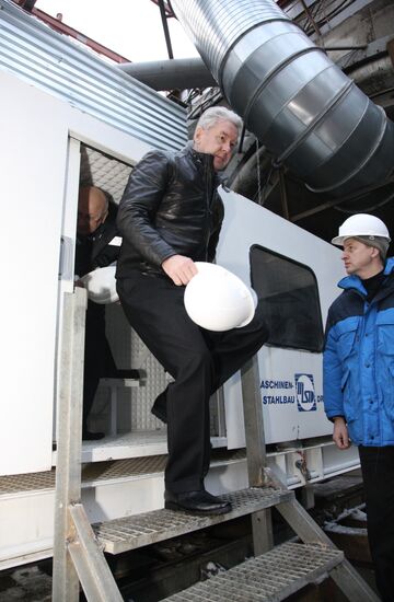 Sergei Sobyanin visits constructed metro station Novokosino