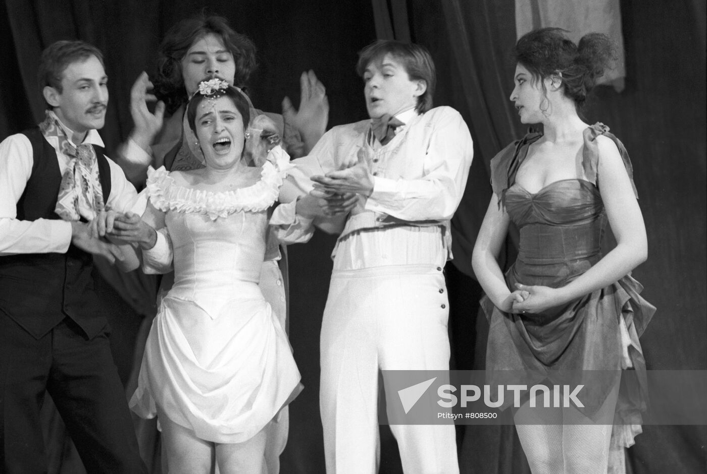 Scene from performance "Inventor friends"
