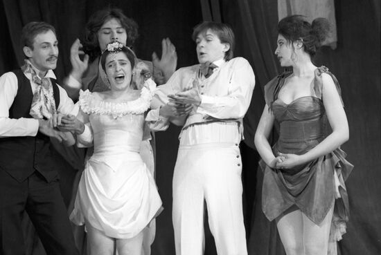 Scene from performance "Inventor friends"