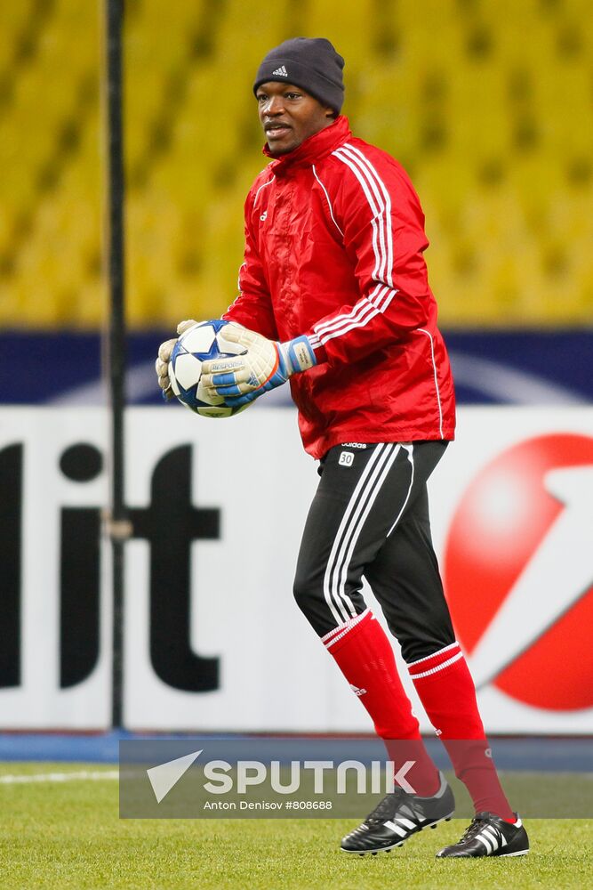 Steve Mandana