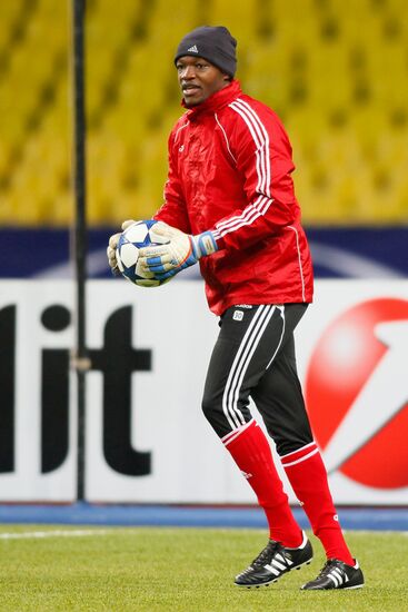 Steve Mandana
