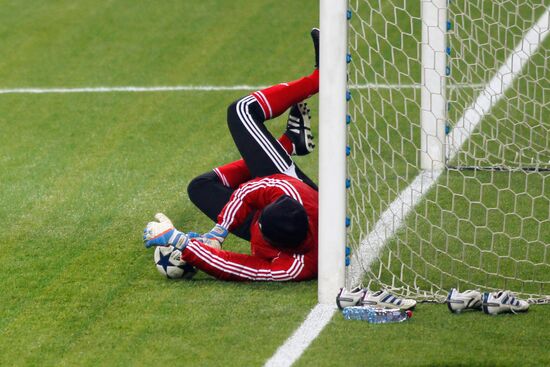 Steve Mandana