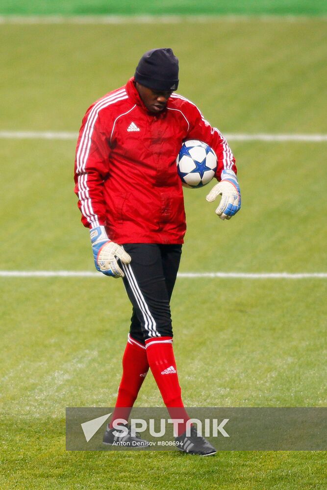 Steve Mandana