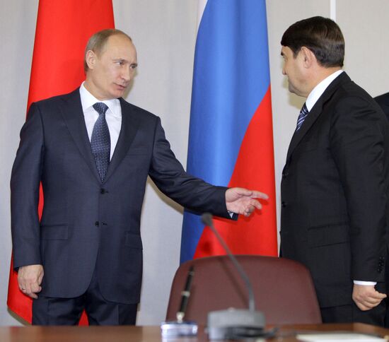 Vladimir Putin visits North Western Federal District