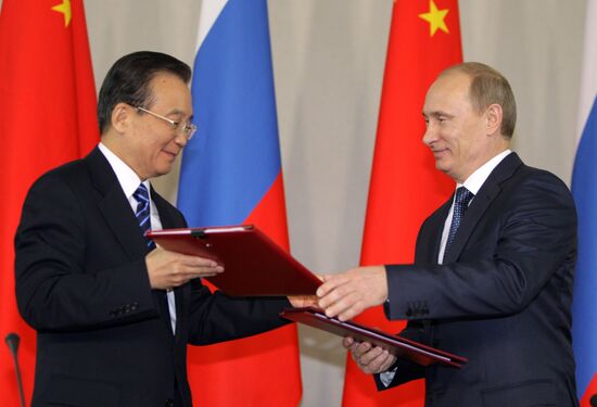 Vladimir Putin visits North Western Federal District