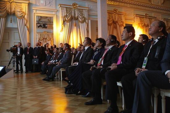 Vladimir Putin visits North Western Federal District