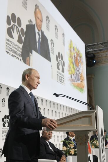 Vladimir Putin visits North-Western Federal District