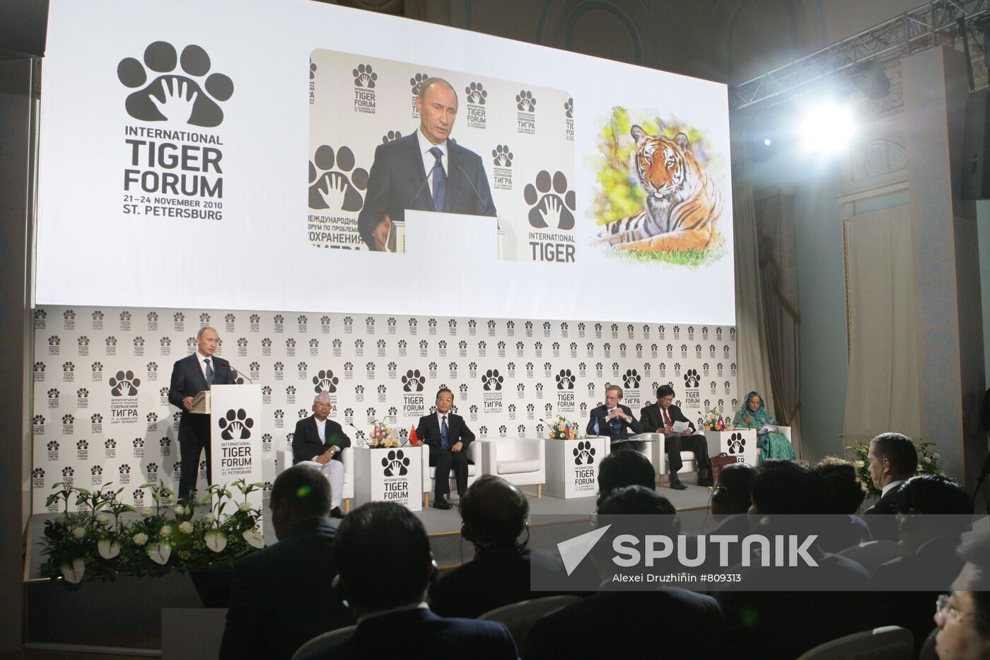 Vladimir Putin visits North-Western Federal District