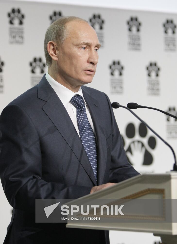 Vladimir Putin visits North-Western Federal District