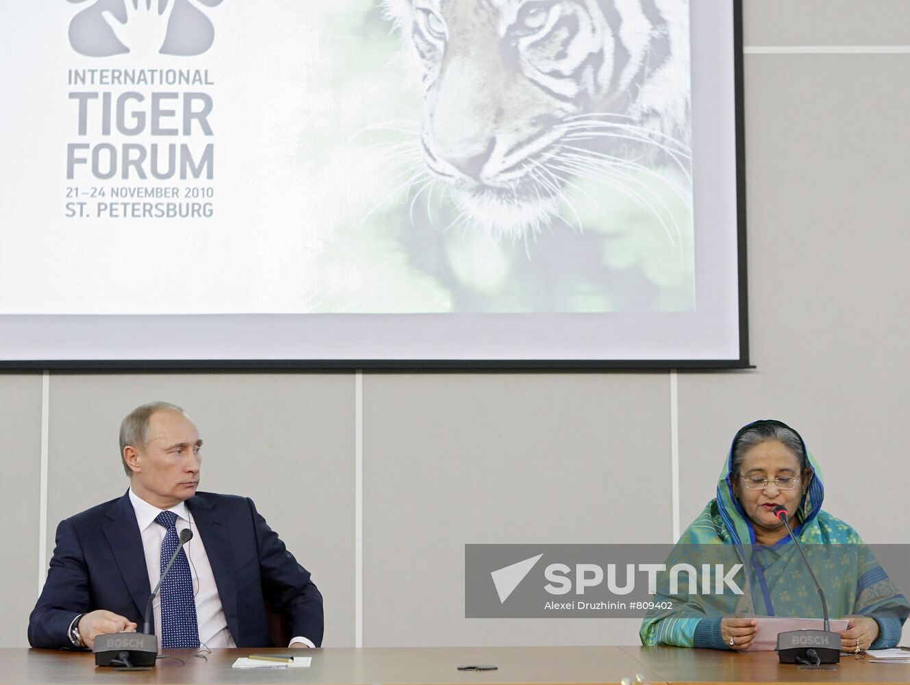 Vladimir Putin visits North Western Federal District