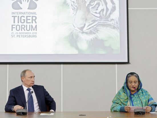 Vladimir Putin visits North Western Federal District