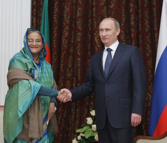 Vladimir Putin meets with Hasina Wazed